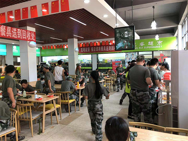 航海職院食堂
